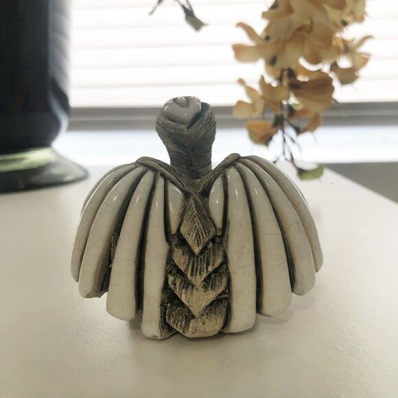 Artesania Rinconada Pelican figurine. Collection piece. Bird Lover. Beach Lover - Picture 5 of 8